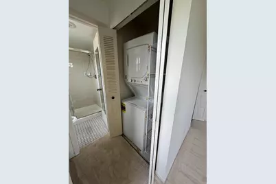 10304 Sunrise Lakes Blvd, Unit #312, Sunrise, FL 33322 - Photo 7