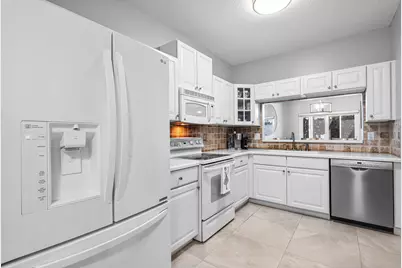 8333 Via Leonessa, Boca Raton, FL 33433 - Photo 13