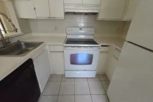 5475 Verona Dr, Boynton Beach, FL 33437 - Photo 3