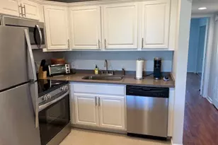 7 Dorset A, Boca Raton, FL 33434 - Photo 3