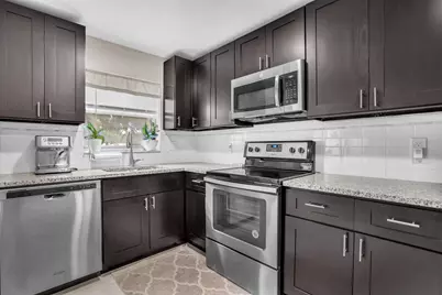 3524 Via Poinciana #102, Lake Worth, FL 33467 - Photo 9