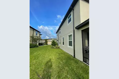 2501 Stapleford Place, Wesley Chapel, FL 33543 - Photo 3