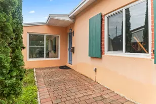 906 NE 5th St, Hallandale Beach, FL 33009 - Photo 3
