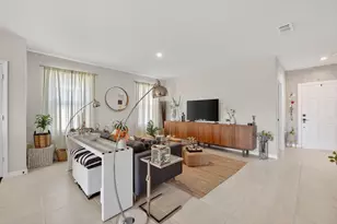 3518 Carriage Pointe Cir, Fort Pierce, FL 34981 - Photo 5