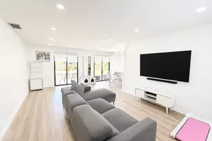 2055 SE West Dunbrooke Cir, Port Saint Lucie, FL 34952 - Photo 7