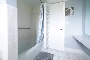 1351 Oaklawn Ct, Fort Myers, FL 33919 - Photo 15