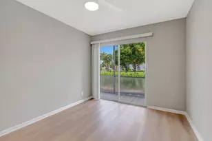 296 Fanshaw H, Boca Raton, FL 33434 - Photo 17