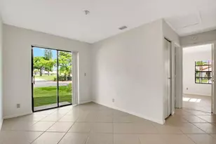 45 Columbia Ct, Deerfield Beach, FL 33442 - Photo 11