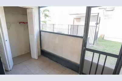 136 NW 60th Avenue, Unit #7-2, Margate, FL 33063 - Photo 17