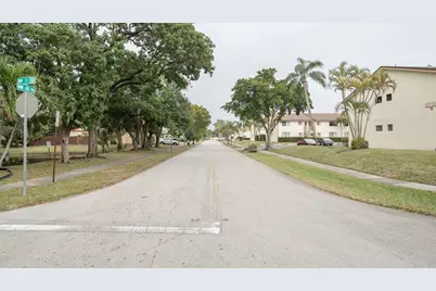 136 NW 60th Avenue, Unit #7-2, Margate, FL 33063 - Photo 19