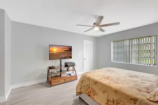 21214 Lago Cir, Boca Raton, FL 33433 - Photo 17