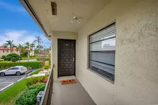 21214 Lago Cir, Boca Raton, FL 33433 - Photo 3