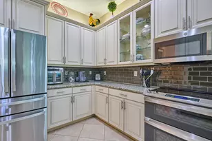 10807 Redlake Isle E, Boynton Beach, FL 33473 - Photo 45