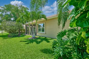 10807 Redlake Isle E, Boynton Beach, FL 33473 - Photo 33