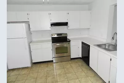 1110 Lakeview Dr East, Royal Palm Beach, FL 33411 - Photo 31