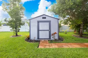 7352 NW Greenspring St, Port Saint Lucie, FL 34987 - Photo 63