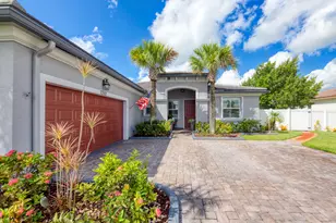 7352 NW Greenspring St, Port Saint Lucie, FL 34987 - Photo 11