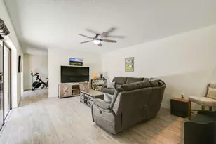 630 6th Terrace, Palm Beach Gardens, FL 33418 - Photo 5