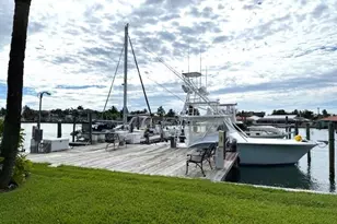 1351 Bayshore Dr, Fort Pierce, FL 34949 - Photo 25