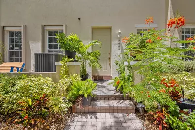 609 NW 24th Avenue, Boynton Beach, FL 33426 - Photo 3