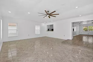 600 S Mangonia Cir, West Palm Beach, FL 33401 - Photo 33