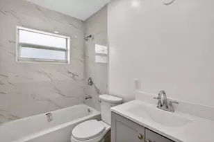 600 S Mangonia Cir, West Palm Beach, FL 33401 - Photo 27