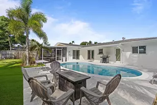 226 SW 13th Ave, Boynton Beach, FL 33435 - Photo 1