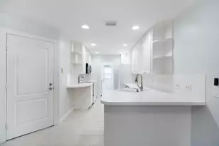 329 Legare Ct, Jupiter, FL 33458 - Photo 5