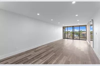 6 Royal Palm Way #509, Boca Raton, FL 33432 - Photo 5