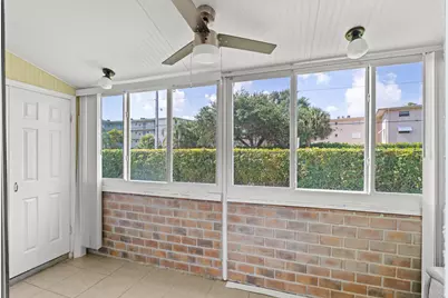 2538 Boundbrook Drive S #140, West Palm Beach, FL 33406 - Photo 11