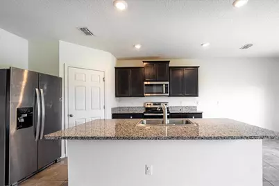 10493 SW Toren Way, Port Saint Lucie, FL 34983 - Photo 9
