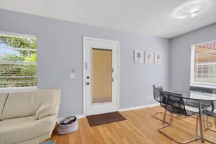 605 Flanders M, Delray Beach, FL 33484 - Photo 9