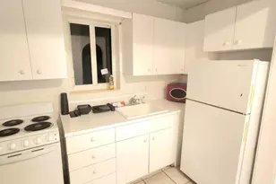 817 Tyler St, Hollywood, FL 33019 - Photo 7