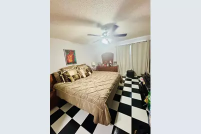 3560 Pine Tree Court, Unit #D-2, Greenacres, FL 33463 - Photo 9
