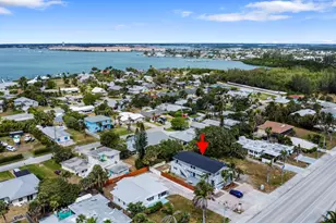 1115 S Ocean Dr, Fort Pierce, FL 34949 - Photo 25