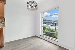 8807 Bella Vista Dr, Boca Raton, FL 33433 - Photo 9