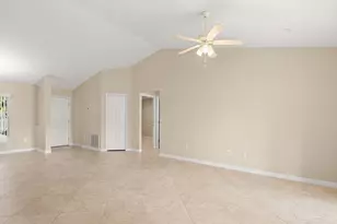1049 Gardenia St, Sebastian, FL 32958 - Photo 11