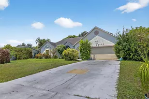 2350 SE Saphire Terrace, Port Saint Lucie, FL 34952 - Photo 3