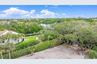 2267 Windsor Road, Palm Beach Gardens, FL 33410 - Photo 9