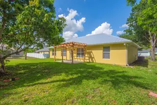 1590 Polynesian Ln, Sebastian, FL 32958 - Photo 3