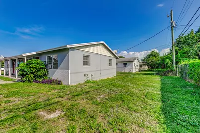 461 Silver Beach Road, Unit #1, Riviera Beach, FL 33403 - Photo 31