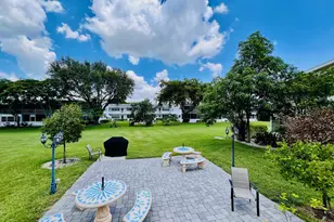 126 Andover E, West Palm Beach, FL 33417 - Photo 11