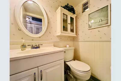 126 Andover E, West Palm Beach, FL 33417 - Photo 7