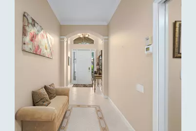 301 NW Clearview Court, Port Saint Lucie, FL 34986 - Photo 3