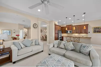 301 NW Clearview Court, Port Saint Lucie, FL 34986 - Photo 9