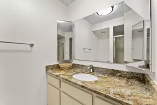 527 Brackenwood Pl, Palm Beach Gardens, FL 33418 - Photo 25
