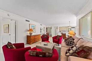 527 Brackenwood Pl, Palm Beach Gardens, FL 33418 - Photo 13