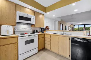 2421 Village Blvd, West Palm Beach, FL 33409 - Photo 3