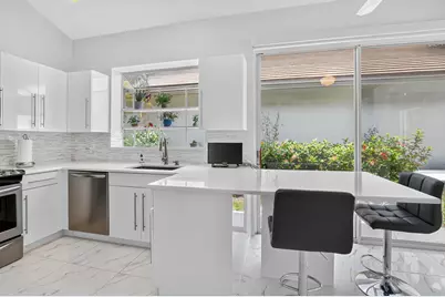 5326 NW 21st Avenue, Boca Raton, FL 33496 - Photo 15