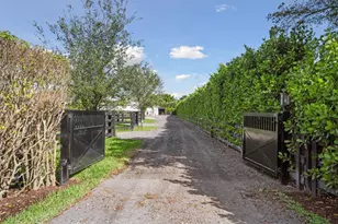 2904 Appaloosa Trail, Wellington, FL 33414 - Photo 5